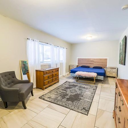 Large 6Br, 6 Bath In The City Of Niagara Falls Luaran gambar