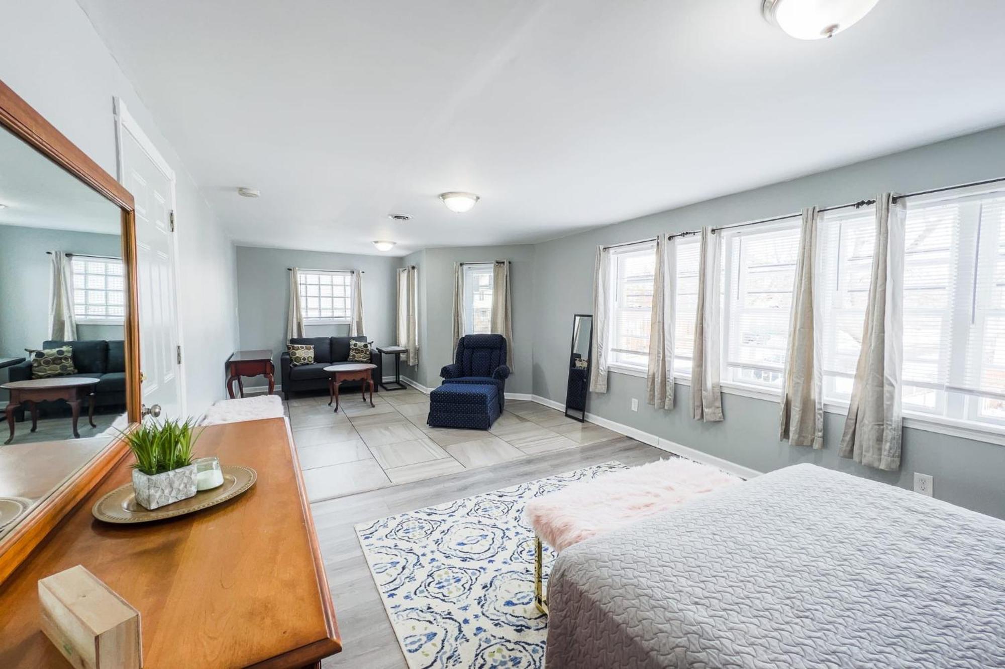 Large 6Br, 6 Bath In The City Of Niagara Falls Luaran gambar