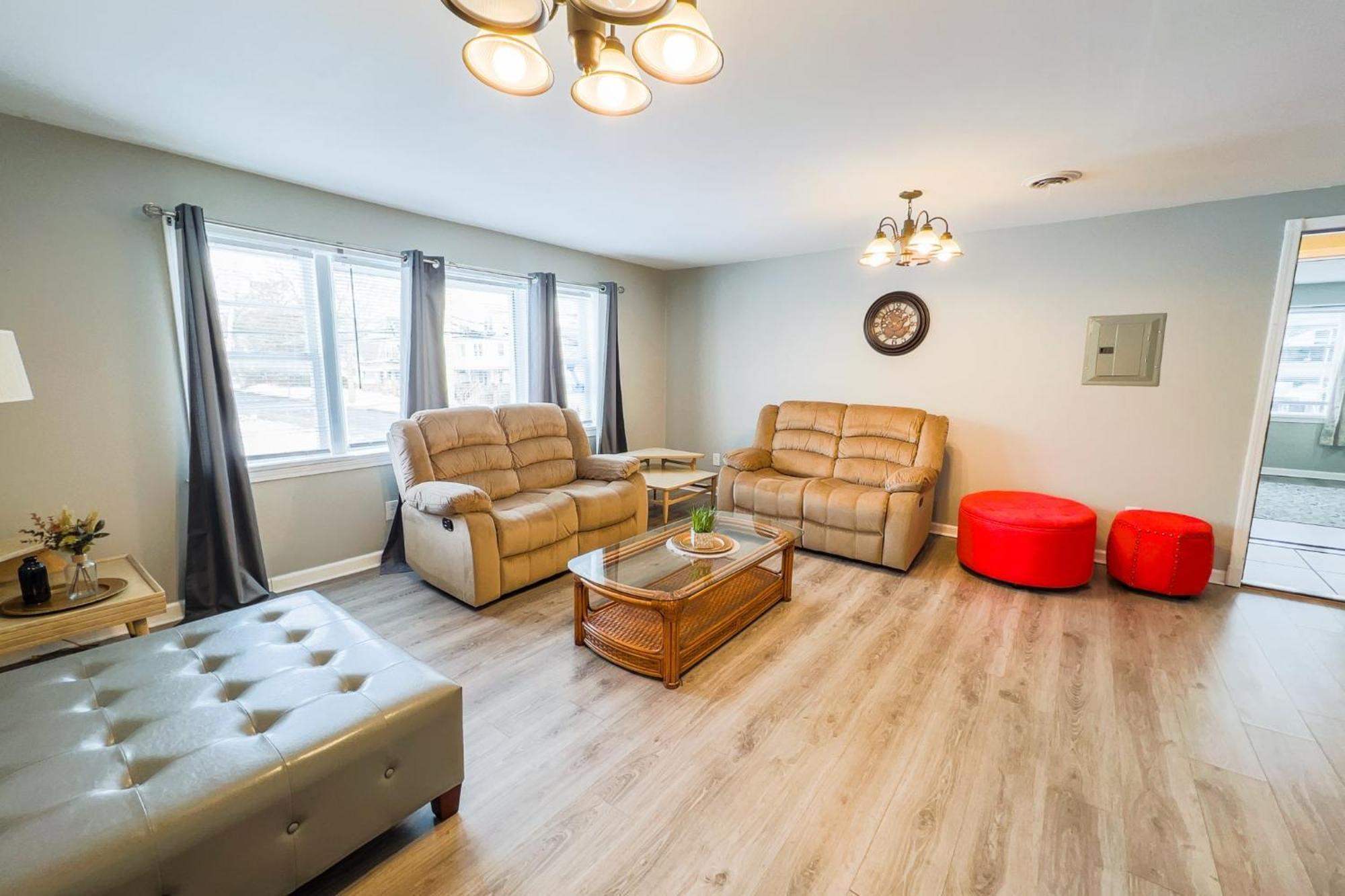 Large 6Br, 6 Bath In The City Of Niagara Falls Luaran gambar