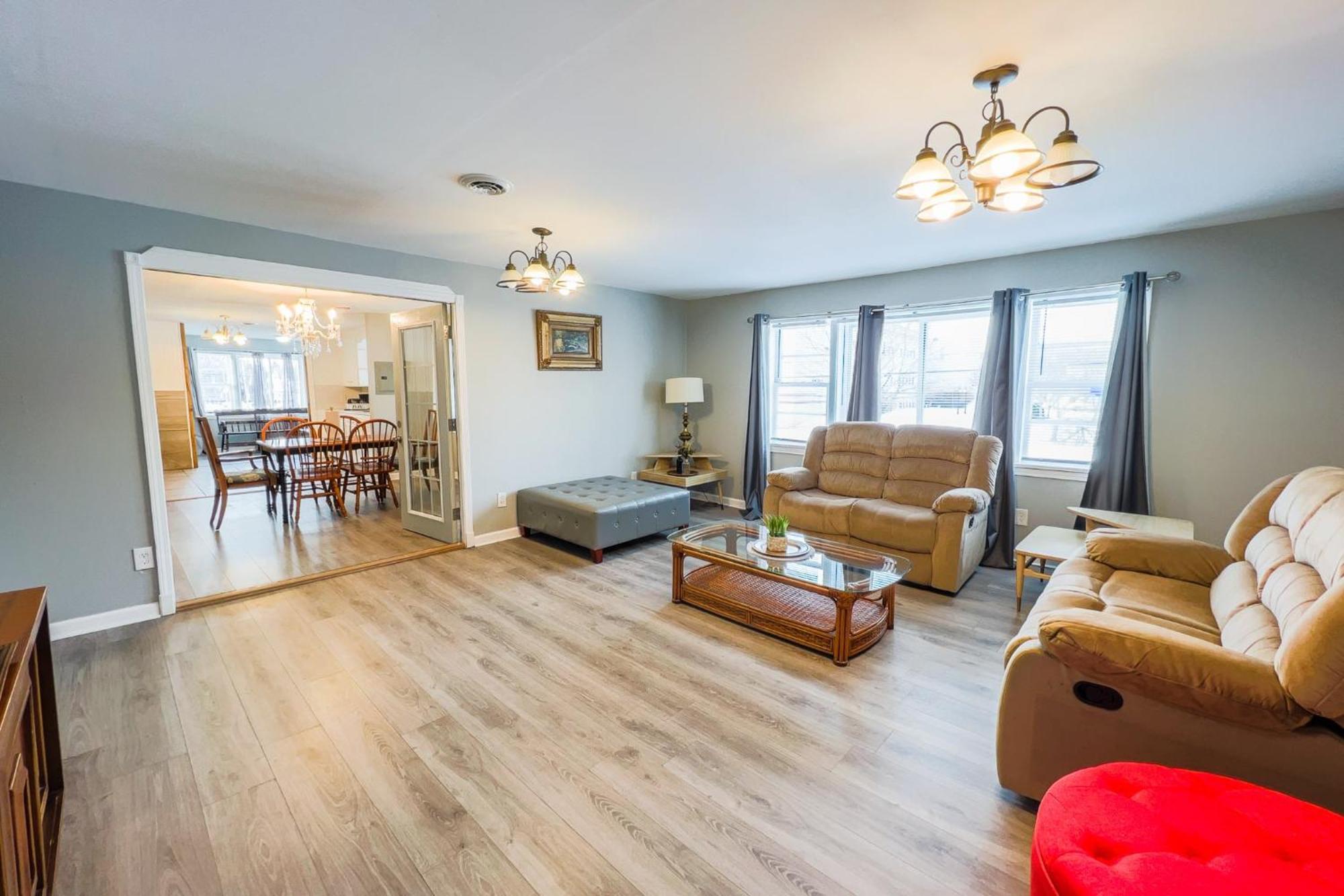 Large 6Br, 6 Bath In The City Of Niagara Falls Luaran gambar