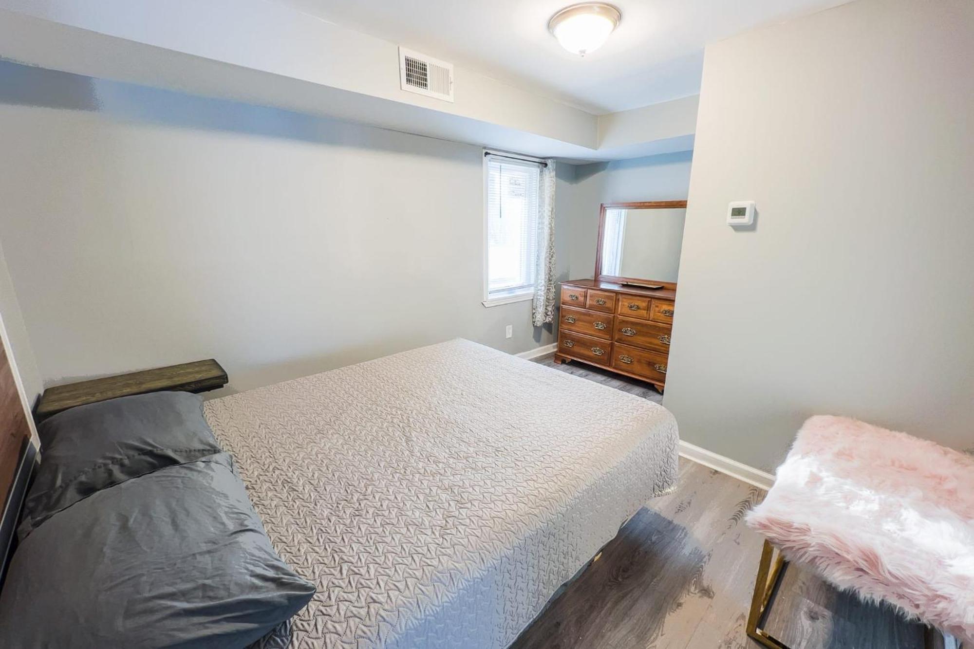 Large 6Br, 6 Bath In The City Of Niagara Falls Luaran gambar