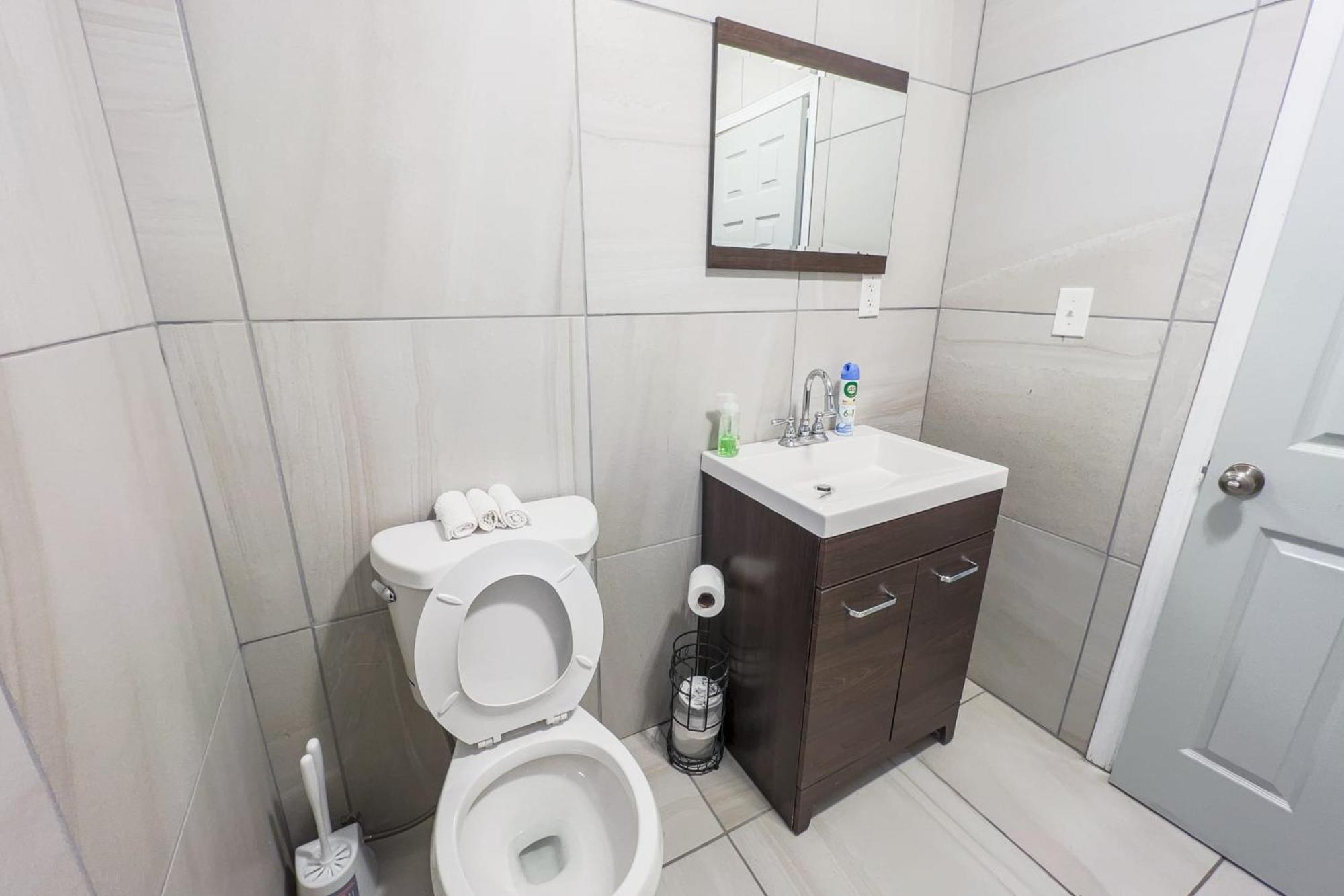 Large 6Br, 6 Bath In The City Of Niagara Falls Luaran gambar